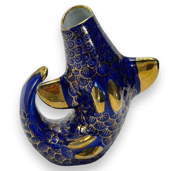 Asian Themed Vintage Colbalt Blue and Gold Koi Carp Open Mouth Fish Vase 6" Tall - Picture 6 of 13